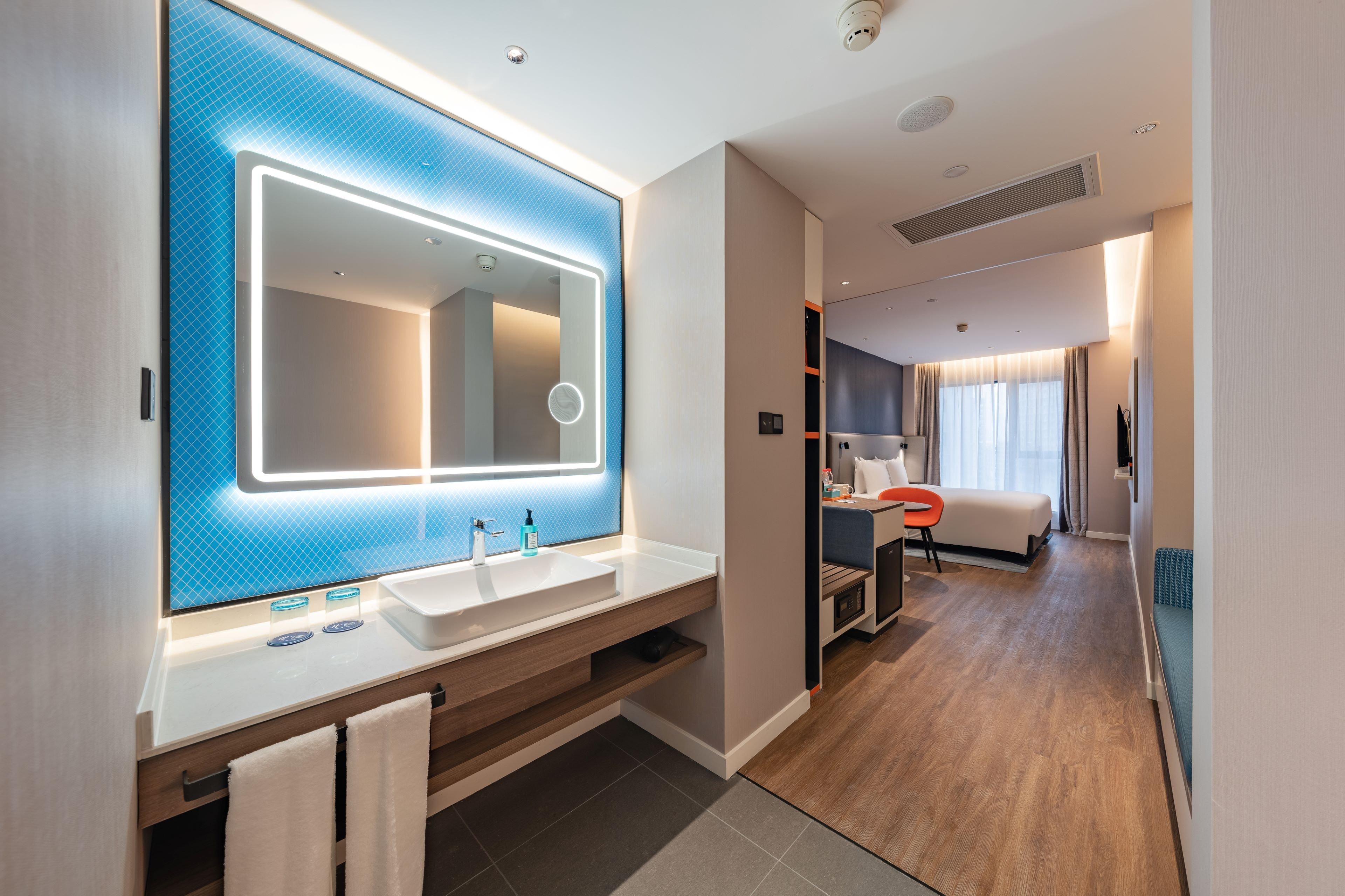 Holiday Inn Express Shanghai Expo Centre By Ihg Экстерьер фото