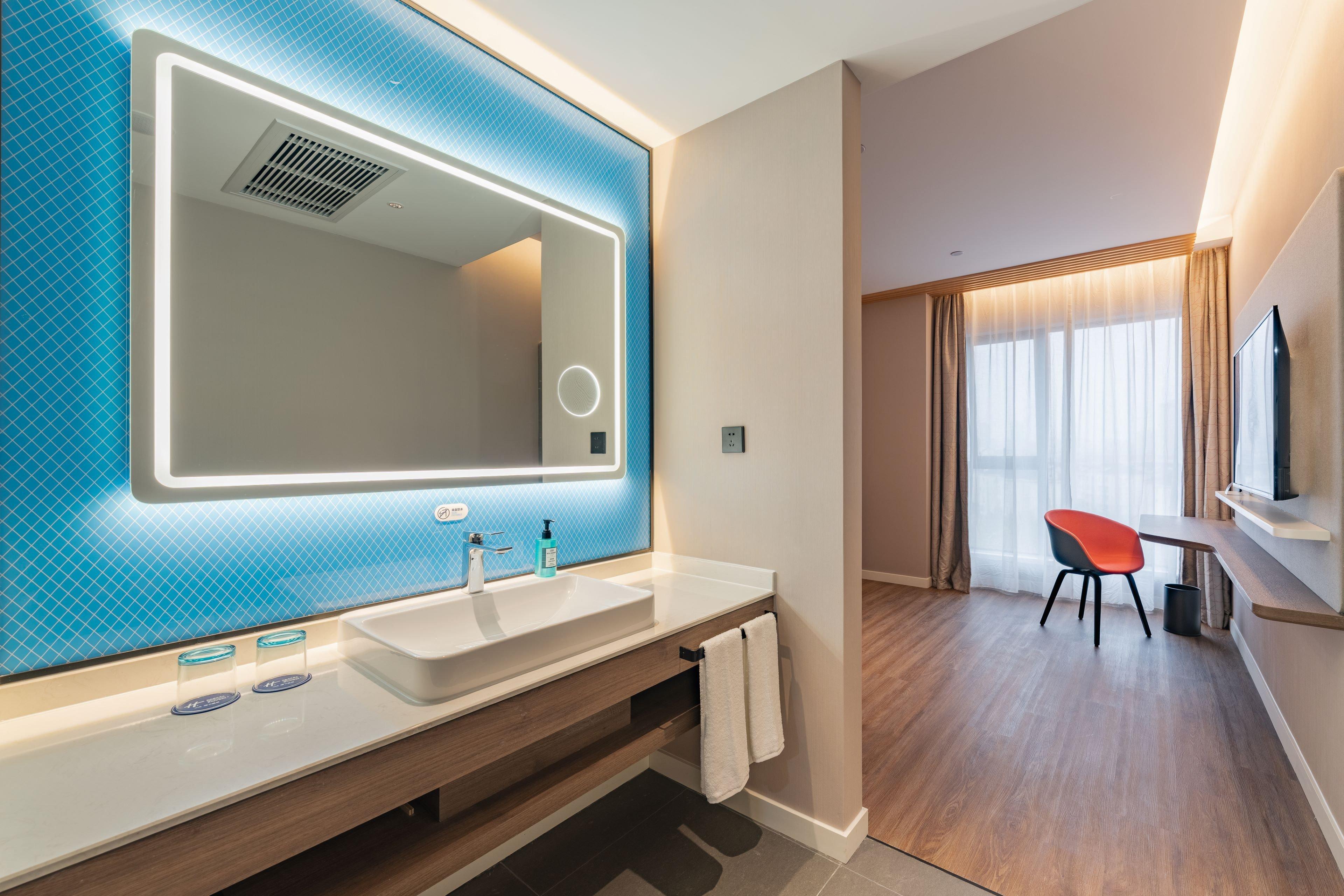 Holiday Inn Express Shanghai Expo Centre By Ihg Экстерьер фото